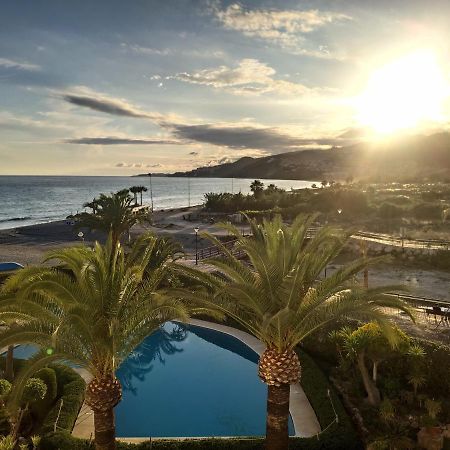 Apartamentos Starnerja En Stella Maris מראה חיצוני תמונה
